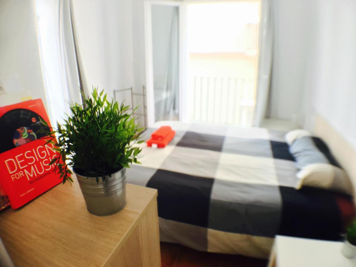 Centro + Wifi+ 2 Camas De Matrimonio +Playa Apartment Cadiz Ngoại thất bức ảnh